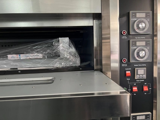 16 ট্রে ক্ষমতা গ্যাস চালিত বেকারি ডেক ওভেন 220V50HZ 0.3KW পাওয়ার