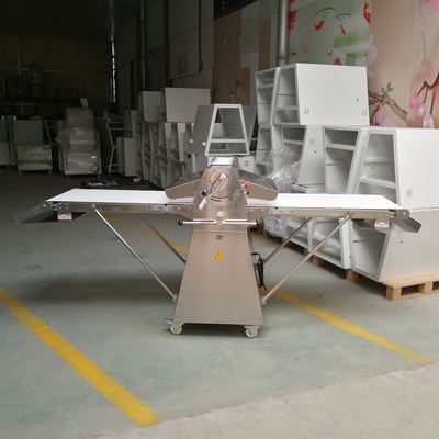 পাওয়ার ইলেকট্রিক আটা প্রেসিং মেশিন 0.75kw ভোল্টেজ বাণিজ্যিক রান্নাঘরের জন্য