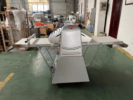220V/380V উল্লম্ব আটা শীট 6.5kg সর্বোচ্চ আটা ওজন রোলার নিয়ন্ত্রণ পরিসীমা 0.5-38mm