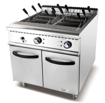 সিলভার রান্নাঘর রান্না সরঞ্জাম যান্ত্রিক নিয়ন্ত্রণ প্যানেল এবং 220V-240V ভোল্টেজ সঙ্গে