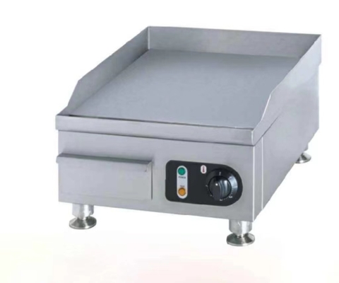 ইলেকট্রিক রেস্টুরেন্ট গ্রিডল 220-240V 50Hz ভোল্টেজের সাথে 0-100oC এ বিভিন্ন ধরণের খাবার রান্না করে
